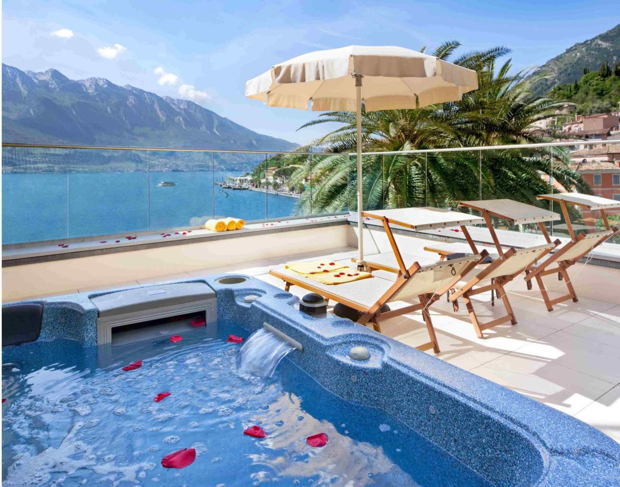 Le Palme 4* Limone sul Garda