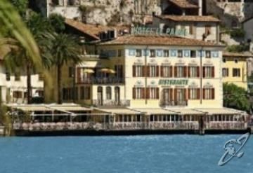 Le Palme Limone sul Garda